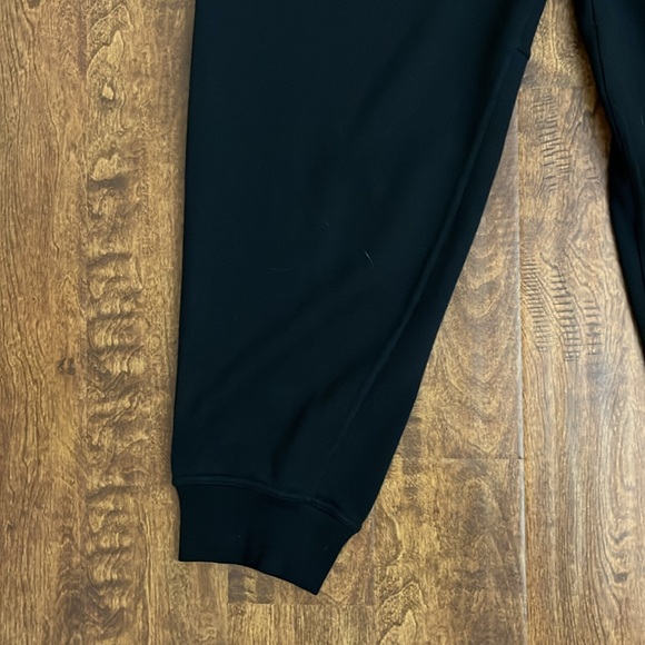 Jordan Fleece Joggers Size XL - Picture 17 of 17